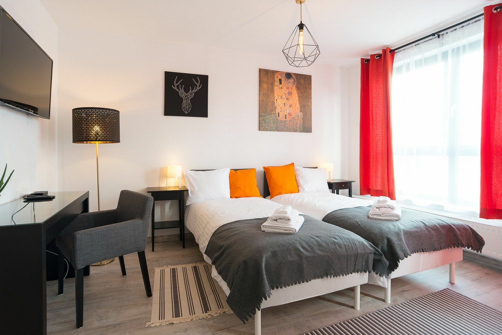 Rentplanet - Apartamenty Sandomierska 3 Краков Экстерьер фото